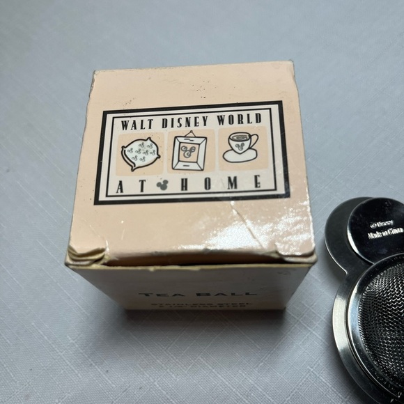 Mickey Mouse Stainless Steel Tea Ball Infuser. Walt Disney World Home. NEW - Picture 5 of 6